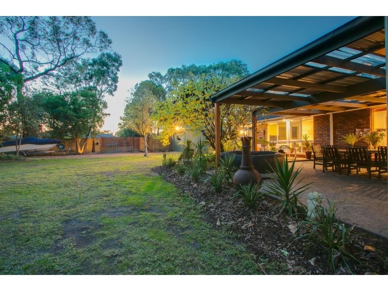 24 Terry Street, Pearcedale VIC 3912