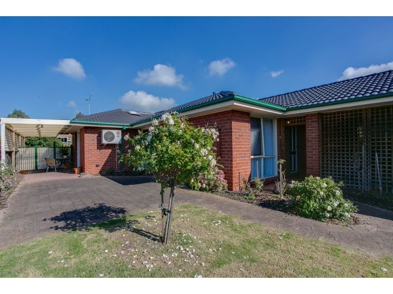 3 Clairmont Close, Somerville VIC 3912