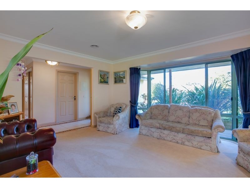 26 Ruby Joy Drive, Somerville VIC 3912