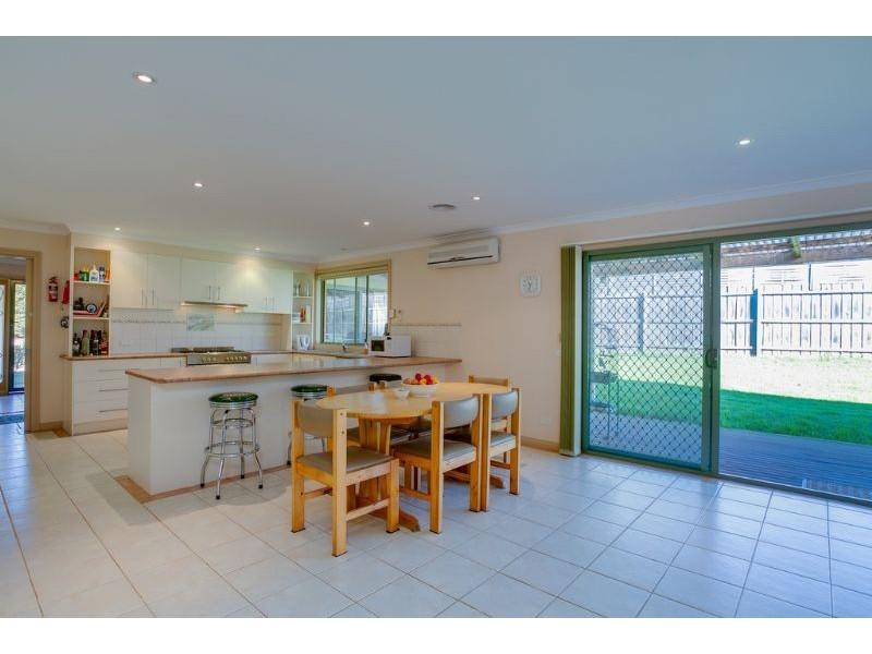 26 Ruby Joy Drive, Somerville VIC 3912