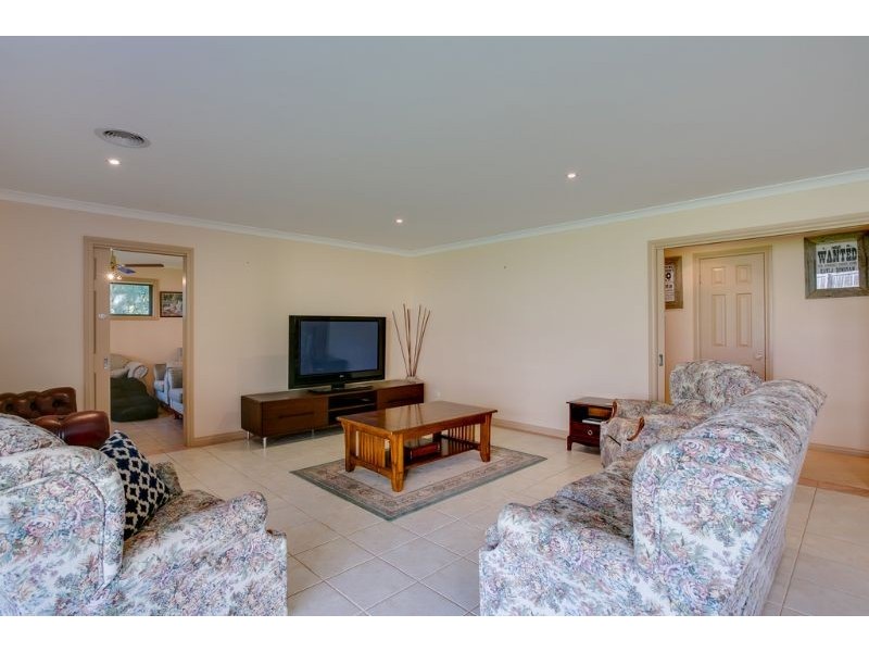 26 Ruby Joy Drive, Somerville VIC 3912