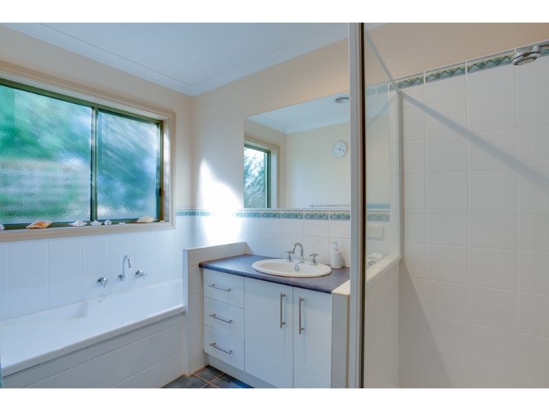 26 Ruby Joy Drive, Somerville VIC 3912