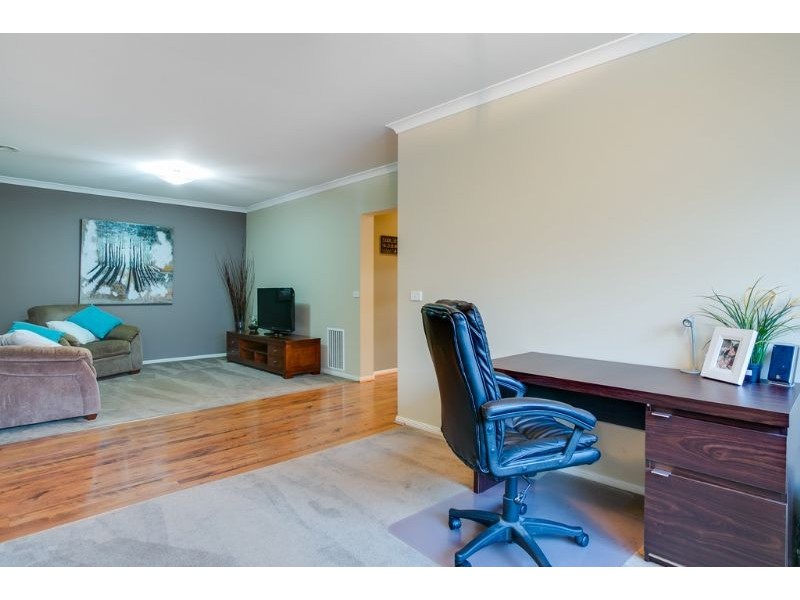 11 Mitch Court, Somerville VIC 3912