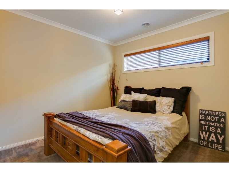 11 Mitch Court, Somerville VIC 3912