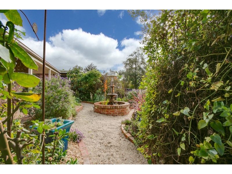 5 Kent Place, Somerville VIC 3912