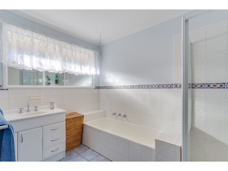 2 Vista Court, Somerville VIC 3912