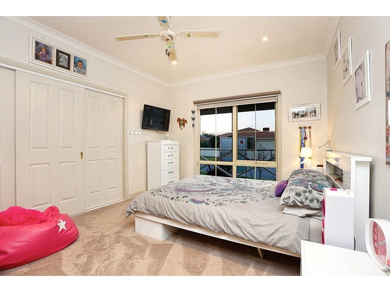 19 Sherbrooke Mews, Somerville VIC 3912