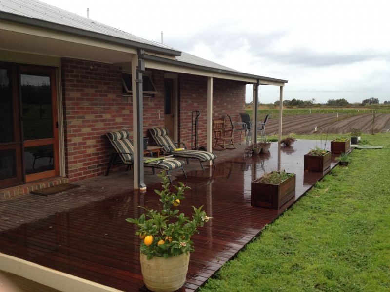 15 Almond Bush Street, Somerville VIC 3912