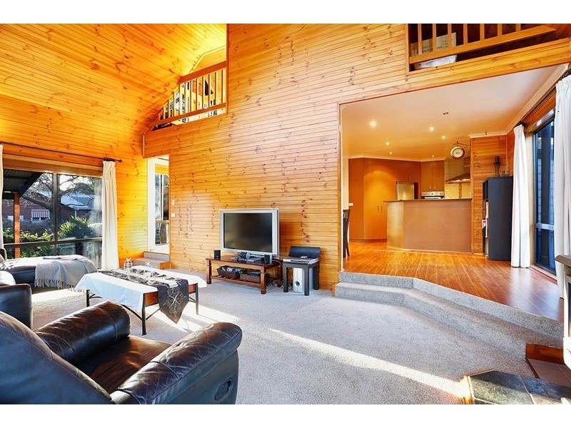 55 Glenalva Parade, Cannons Creek VIC 3977