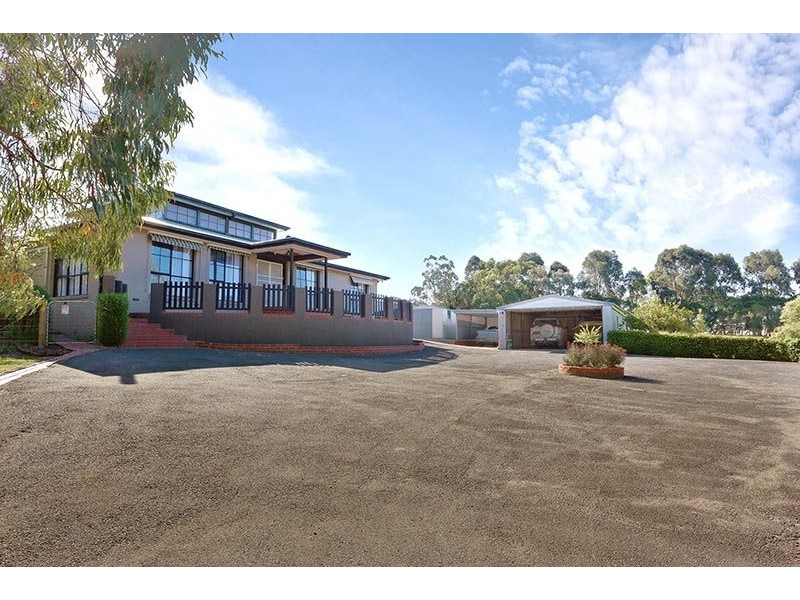 94 Guelph Street, Somerville VIC 3912