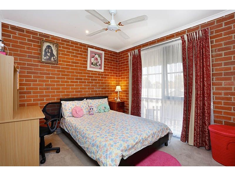 94 Guelph Street, Somerville VIC 3912