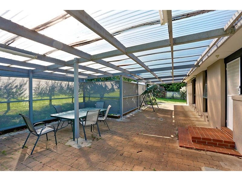 94 Guelph Street, Somerville VIC 3912