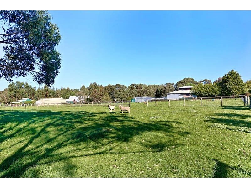 94 Guelph Street, Somerville VIC 3912