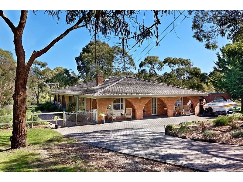 11 McLaurin Drive, Tyabb VIC 3913