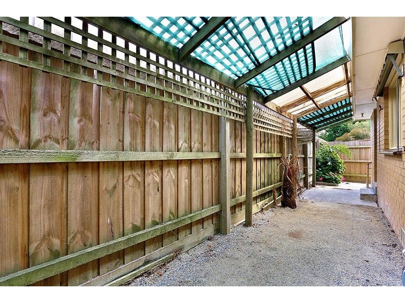 1/76 Eramosa Road East, Somerville VIC 3912