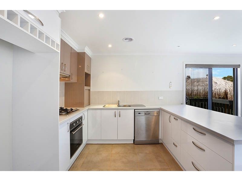 1/6 Conway Court, Somerville VIC 3912