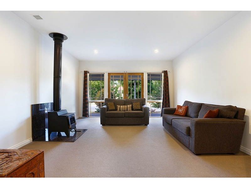 2 Solwood Court, Somerville VIC 3912