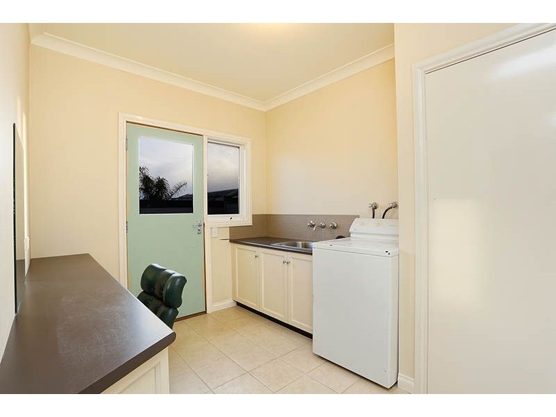 2 Solwood Court, Somerville VIC 3912