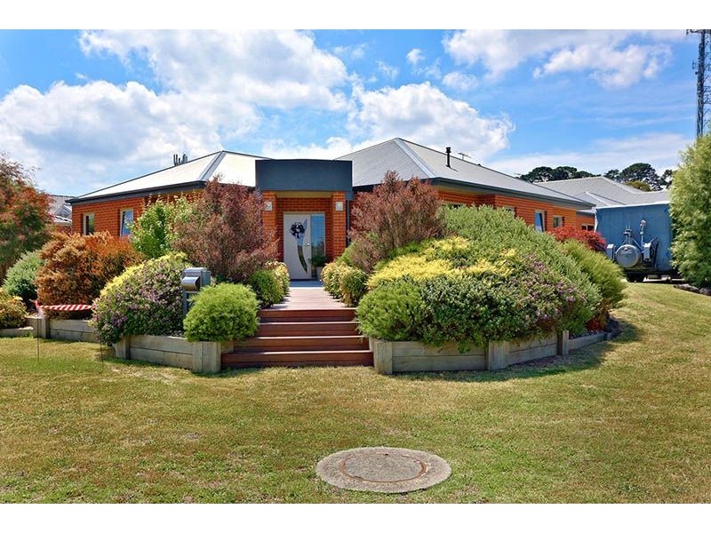 7 Tador Drive, Somerville VIC 3912