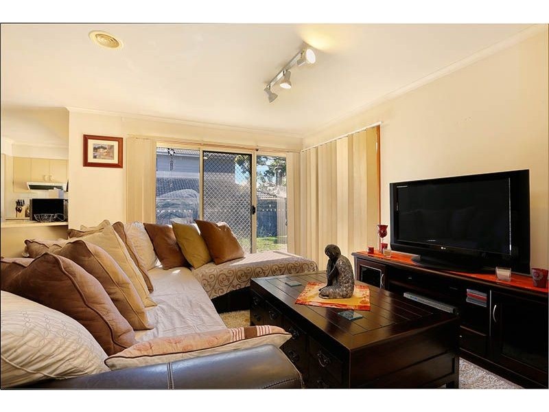 4 Robert Street, Somerville VIC 3912