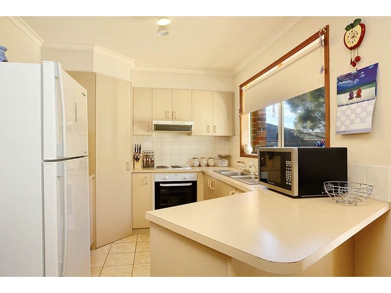 4 Robert Street, Somerville VIC 3912