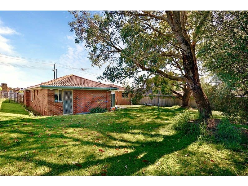 4 Robert Street, Somerville VIC 3912