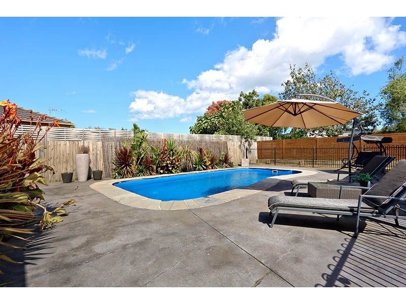 44 Robert Street, Somerville VIC 3912