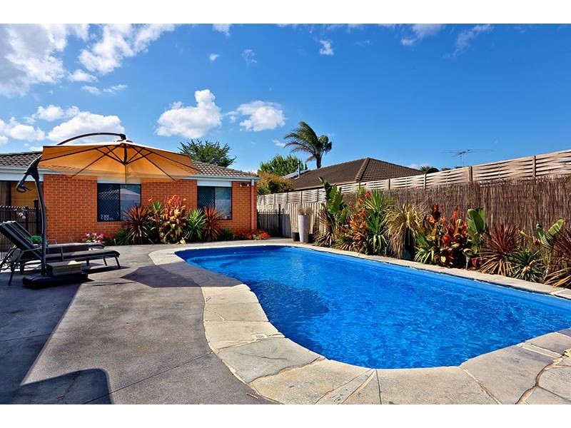 44 Robert Street, Somerville VIC 3912