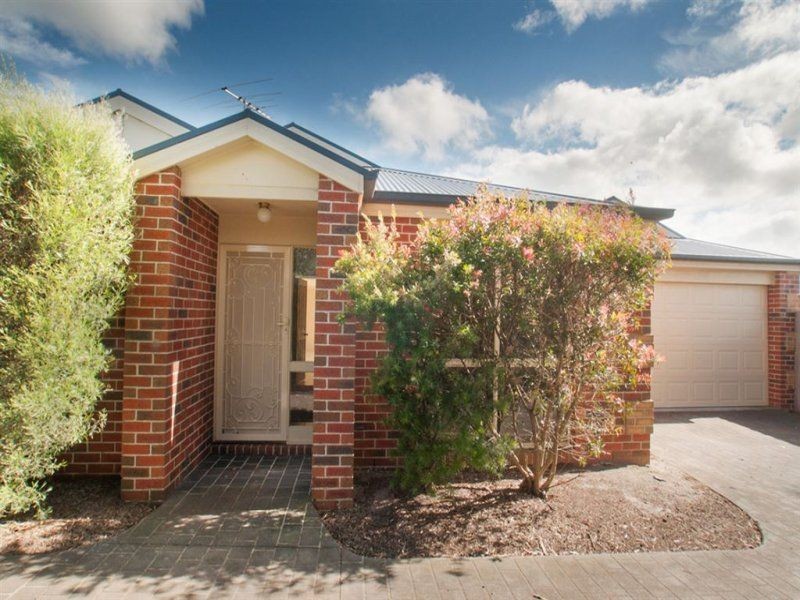 2/3 Alfred St, Somerville VIC 3912