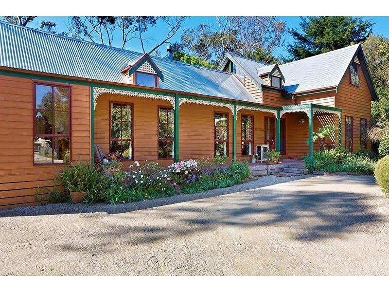 2 David Close, Somerville VIC 3912