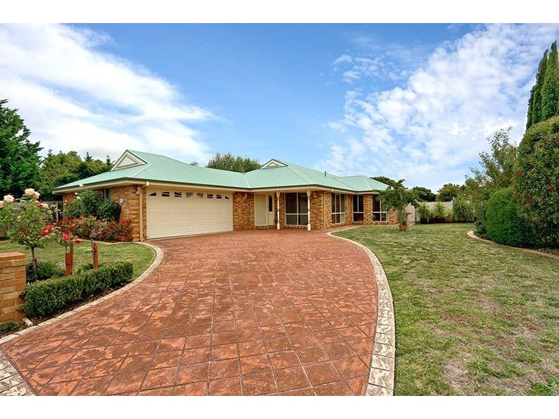 145 Clarendon Drive, Somerville VIC 3912