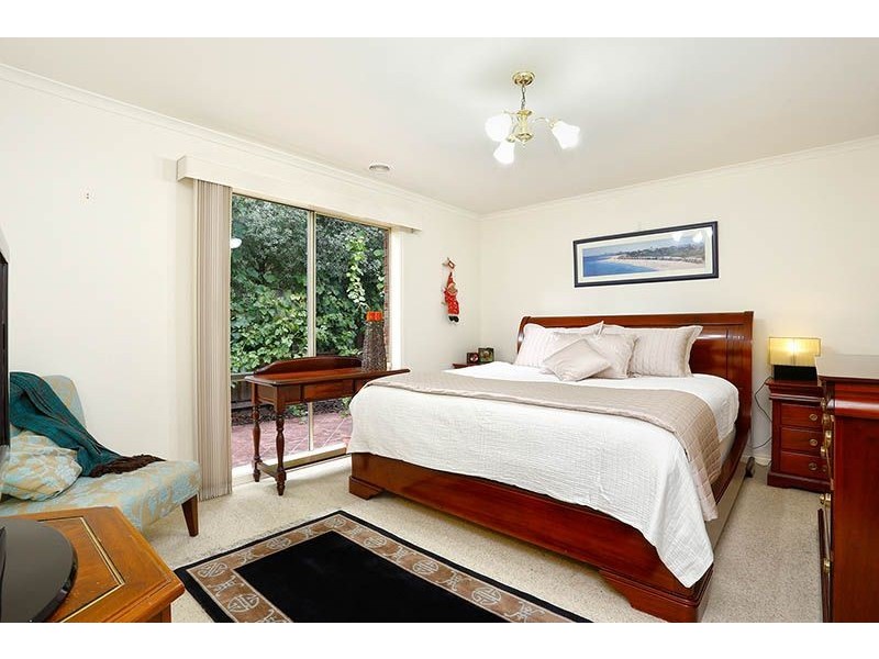 145 Clarendon Drive, Somerville VIC 3912