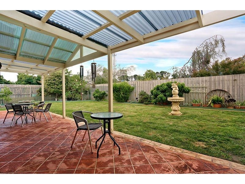 145 Clarendon Drive, Somerville VIC 3912