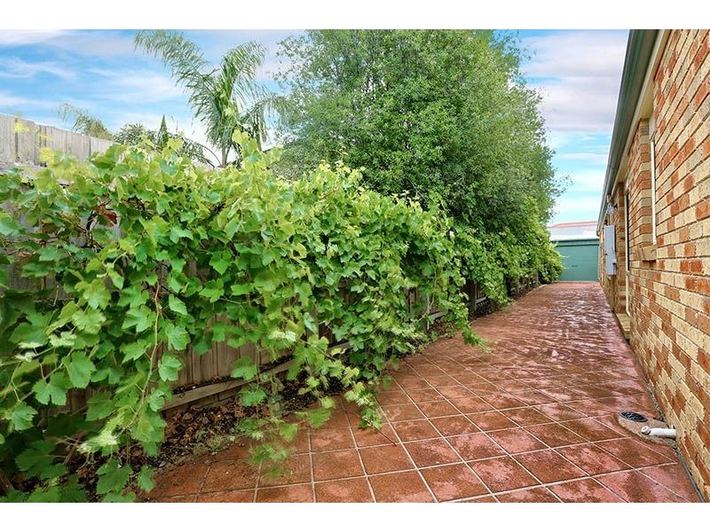 145 Clarendon Drive, Somerville VIC 3912