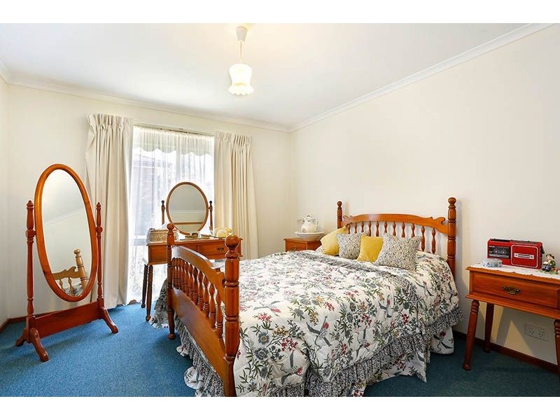 10/42 Eramosa Road East, Somerville VIC 3912