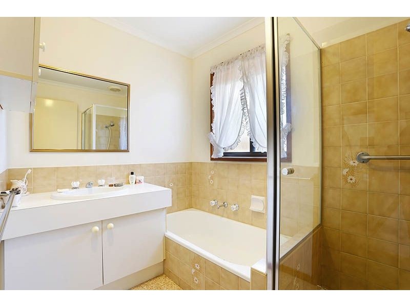 10/42 Eramosa Road East, Somerville VIC 3912