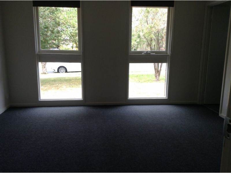 10 Sullivan Dve, Somerville VIC 3912