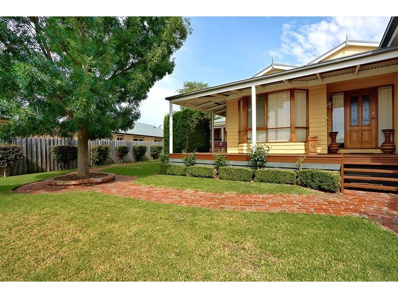 4 Solwood Court, Somerville VIC 3912