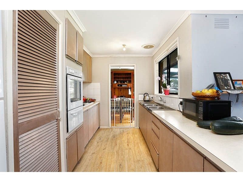 9 Deanswood Drive, Somerville VIC 3912