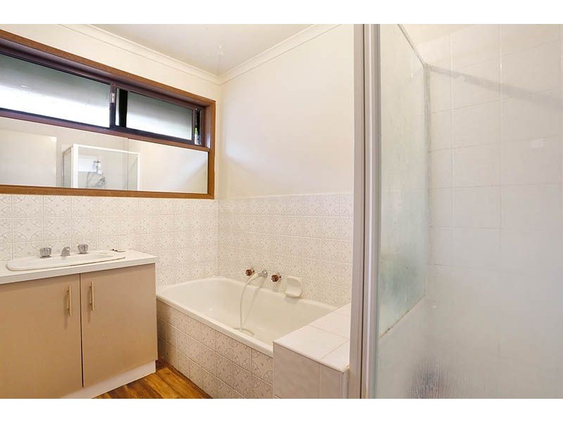 9 Deanswood Drive, Somerville VIC 3912