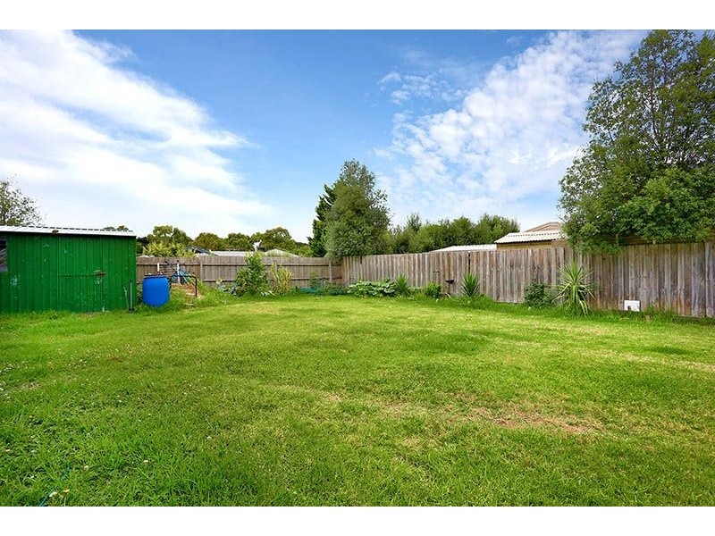 9 Deanswood Drive, Somerville VIC 3912