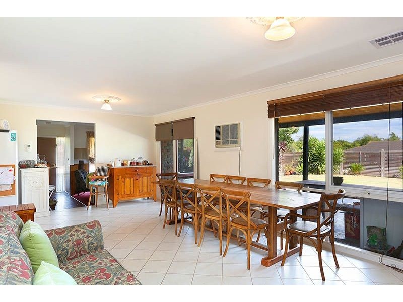 9 Oakbank Place, Somerville VIC 3912