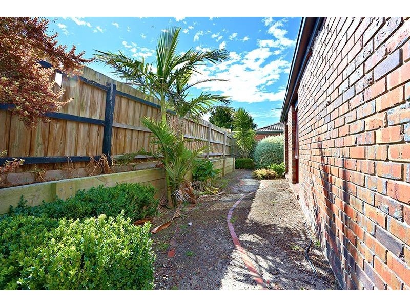 9 Oakbank Place, Somerville VIC 3912