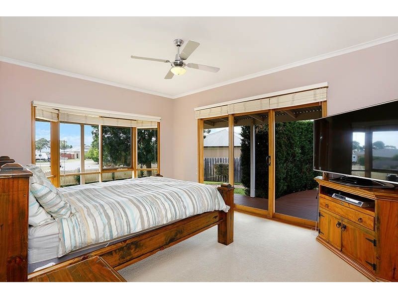 4 Solwood Court, Somerville VIC 3912