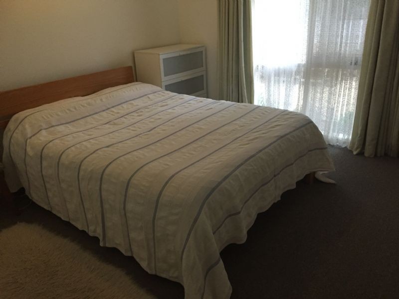 2/32 Clarendon Drive, Somerville VIC 3912