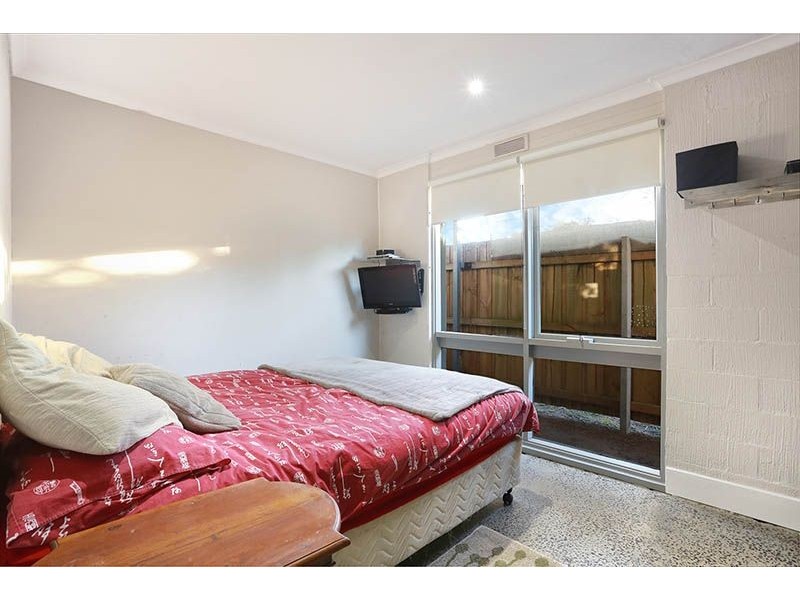 6 Apple Street, Pearcedale VIC 3912