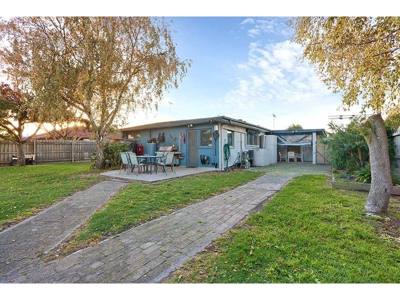 6 Apple Street, Pearcedale VIC 3912