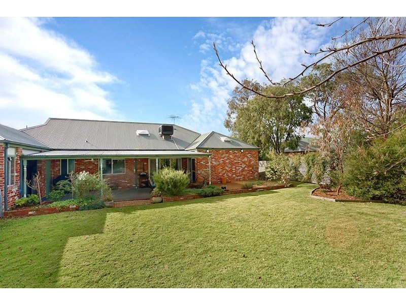 13 Sweet Wattle Place, Somerville VIC 3912