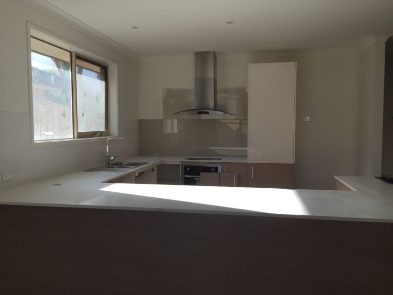 2/20-24 Austin Rd, Somerville VIC 3912