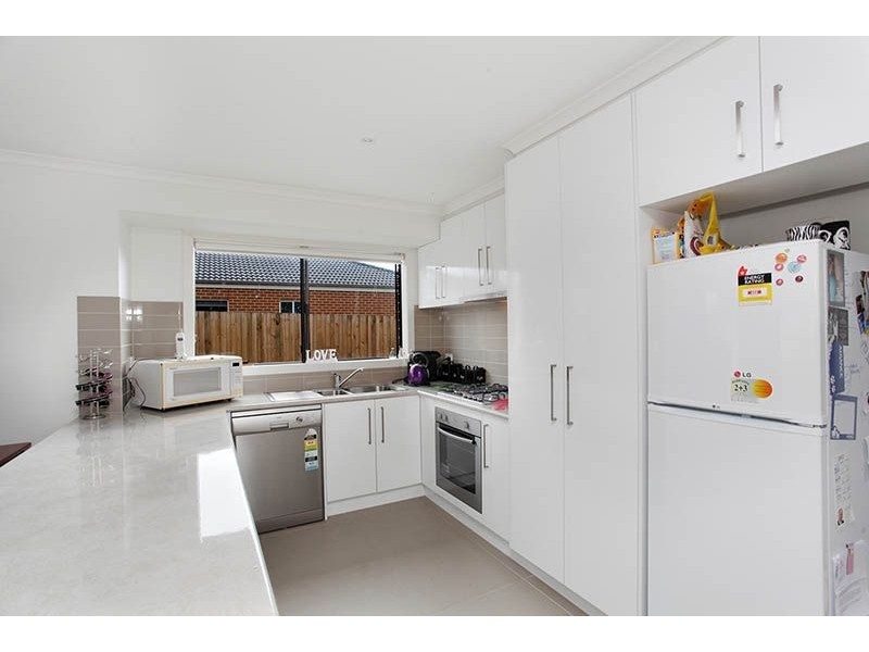 12 Shakespeare Court, Drouin VIC 3818